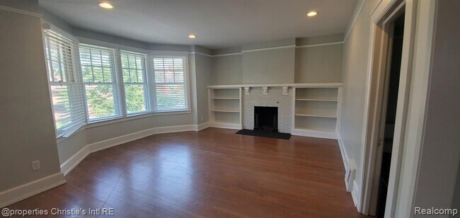 Building Photo - 1071 Van Dyke St