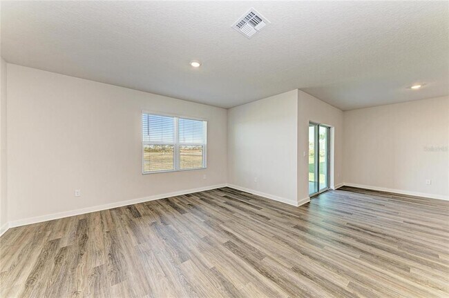 Building Photo - 18143 Wheathouse Pl