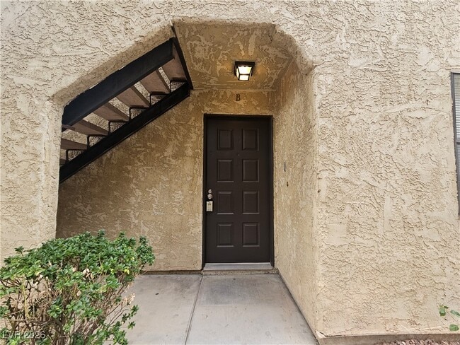 Building Photo - 4752 O'Bannon Dr