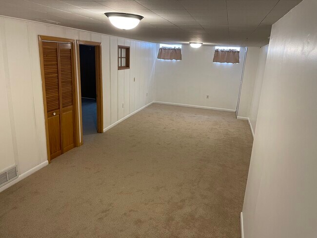 Basement Living Room - 7310 Valley St