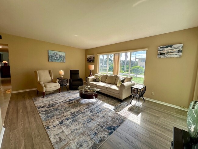 Building Photo - 95 North Blvd