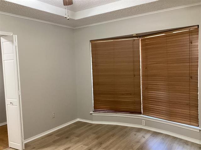 Building Photo - 2841 Southridge Dr