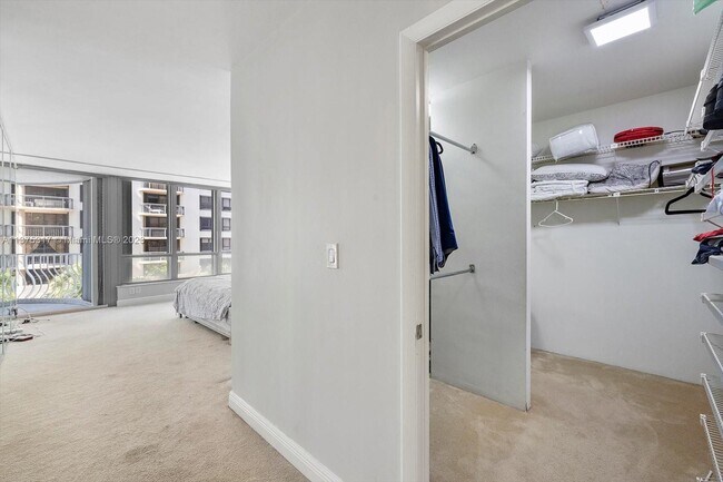 Building Photo - 10155 Collins Ave