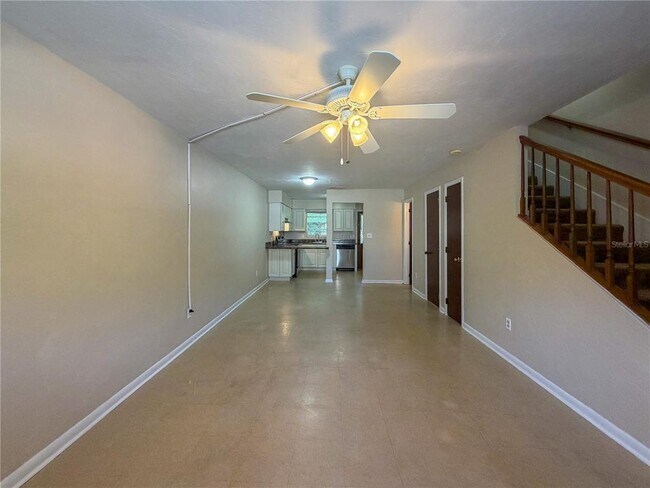Building Photo - 5620 NW 23rd Terrace