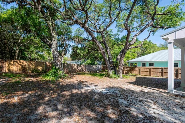 Building Photo - 2599 A1A S