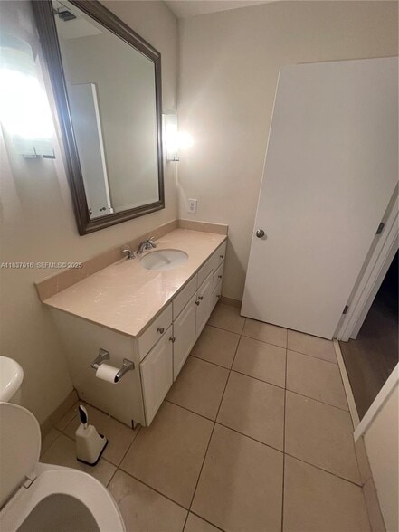 Building Photo - 2001 Biscayne Blvd