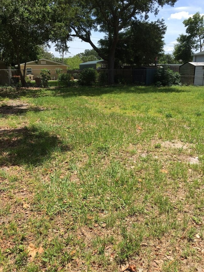 Building Photo - Winter Park 3 Bedroom 2 Bath Renovated!