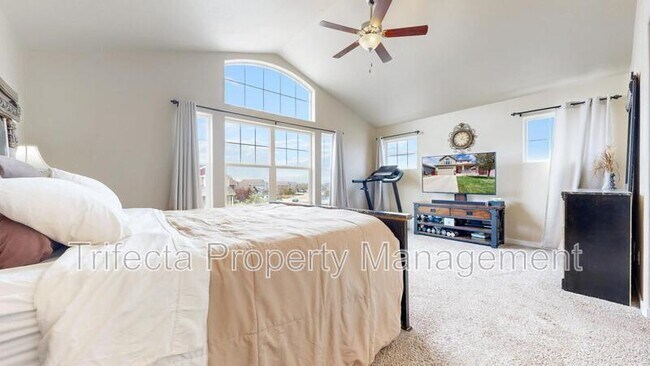 Building Photo - 1472 Moraine Valley Dr
