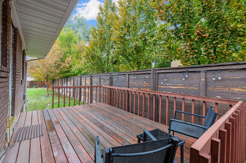 Building Photo - 1086 S Lk St