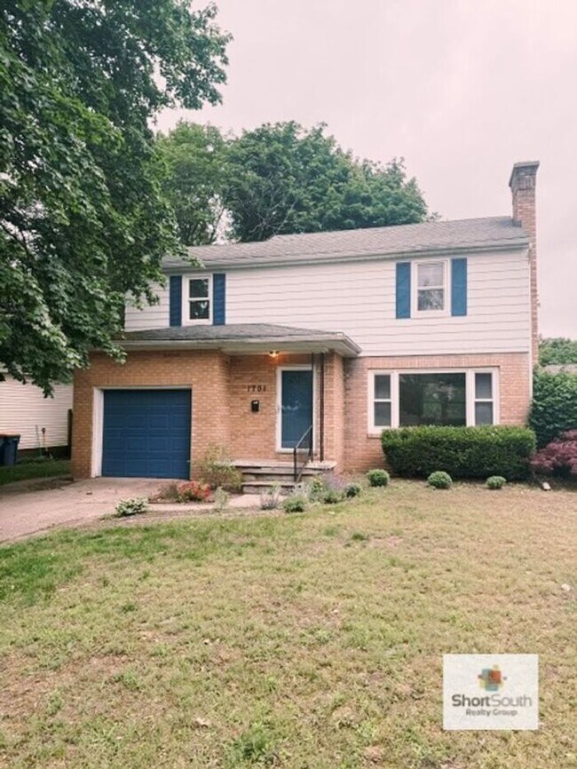 Building Photo - Updated 3 bed 1.5 bath Single Family Home in