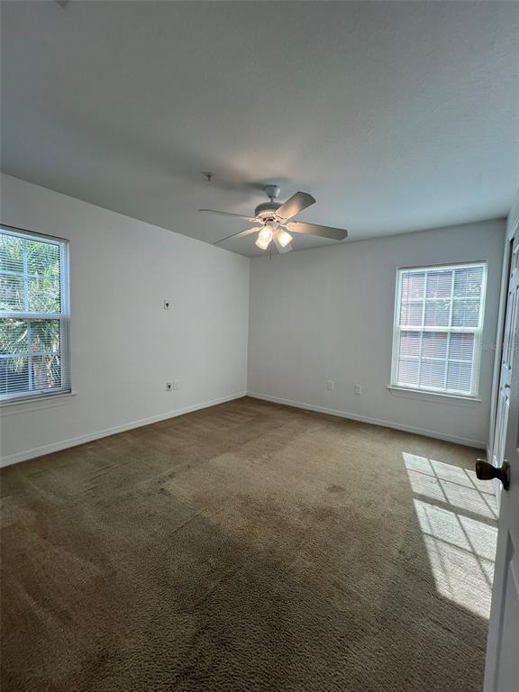 Building Photo - 5471 Vineland Rd