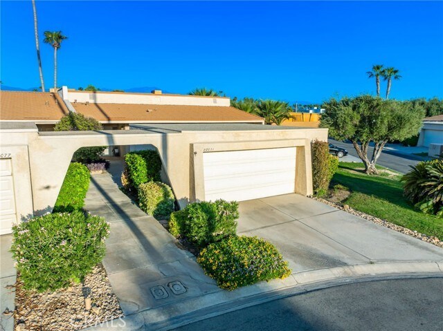 Building Photo - 80071 Palm Cir Dr
