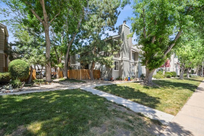 Building Photo - 6665 E Arizona Ave