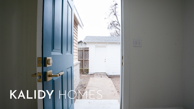 Building Photo - 15 S Walnut St