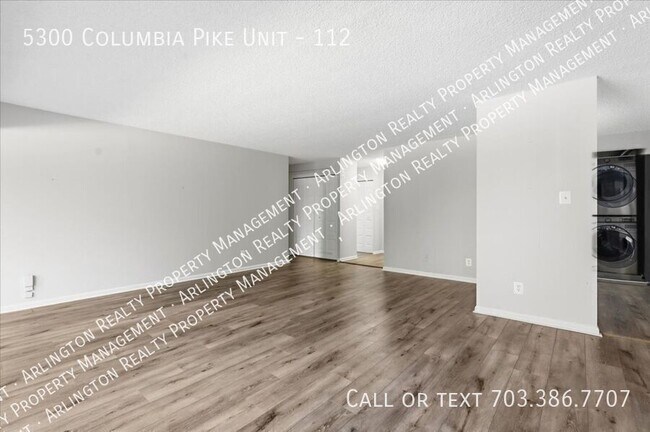 Building Photo - 5300 Columbia Pike