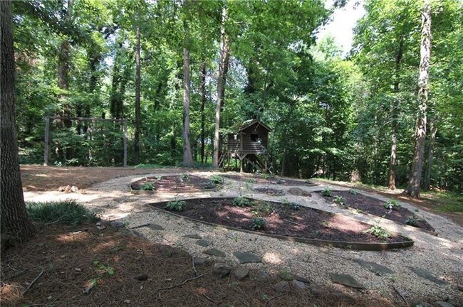 Building Photo - 2950 Ridgelock Ct