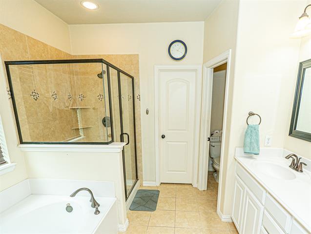 Building Photo - 313 Perkins Dr