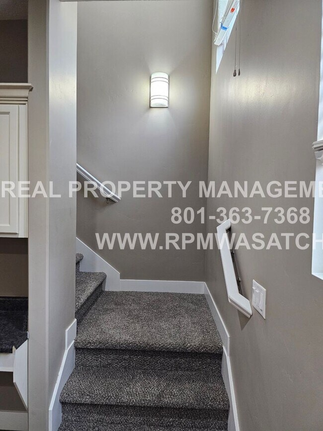Building Photo - MOVE IN SPECIAL 1/2 off 1st months rent 3 Bedroom 2.5 Bath plus Bonus Room Town Home in Daybreak