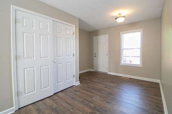 Building Photo - 2009 Timberline Cir