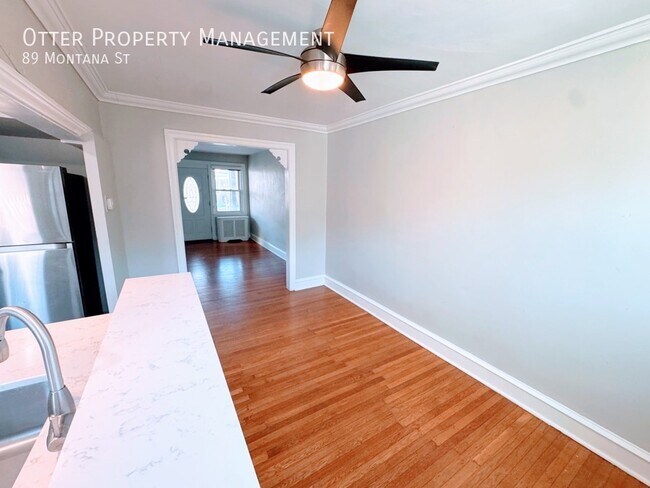 Building Photo - 89 Montana St