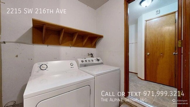 Building Photo - 2215 SW 216th Ave