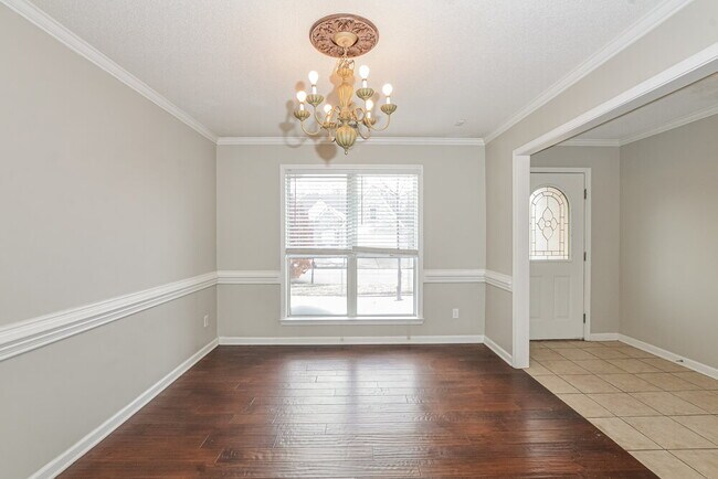 Building Photo - 1456 Albon Dr