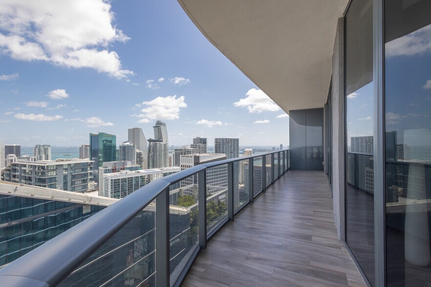 Balcony - 801 S Miami Ave