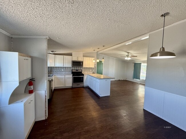 Building Photo - 7316 W Safford Bryce Rd