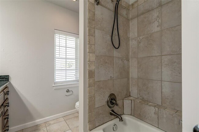Building Photo - 22525 Lindy Terrace