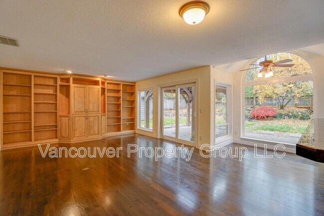 Building Photo - 3407 SE 172nd Ave