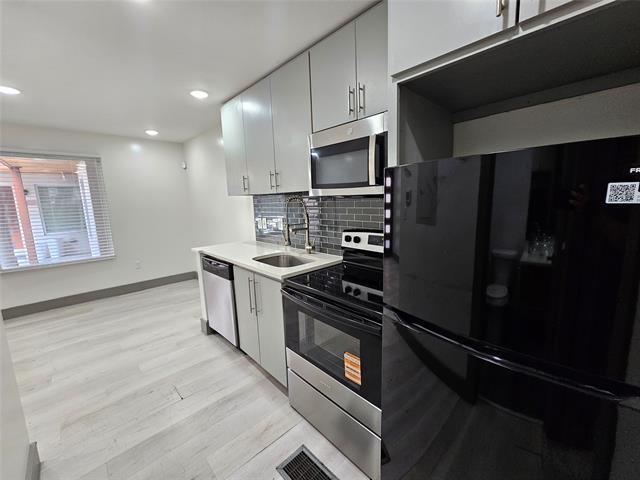 Building Photo - 4806 Virginia Ave