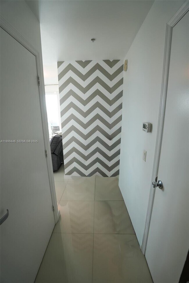 Building Photo - 60 SW 13th St