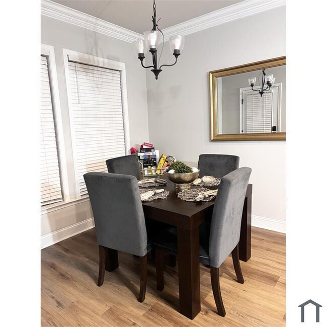 Building Photo - 127 Rita Ann Wy