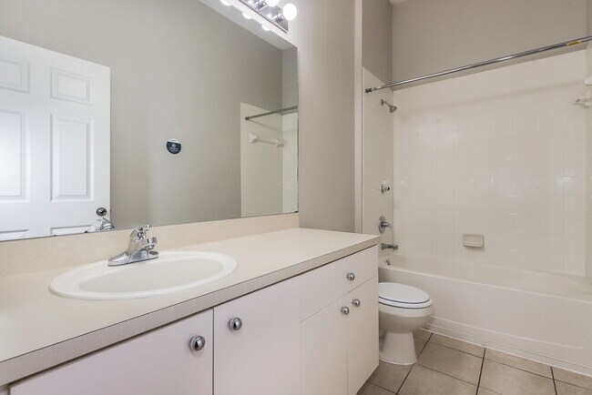 Building Photo - 11317 Laurel Brook Ct
