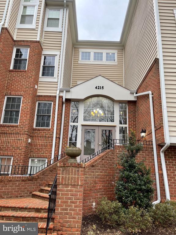 Building Photo - 4215 Mozart Brigade Ln