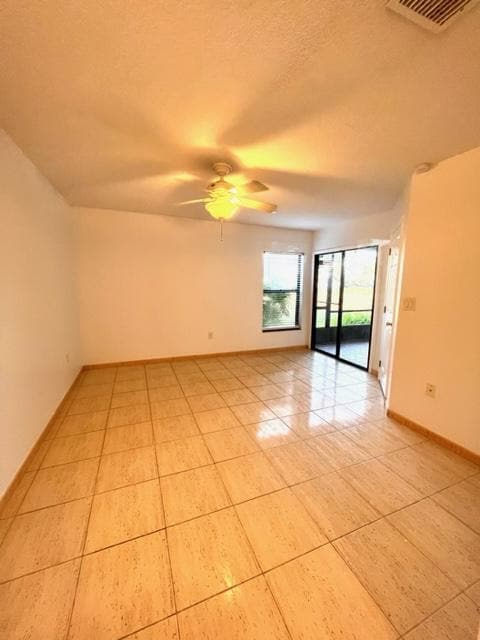 Building Photo - 2918 S Semoran Blvd