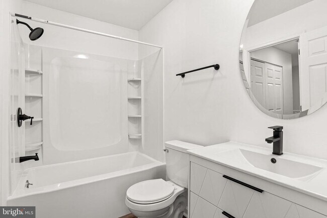 Building Photo - 2006 Wexford Rd