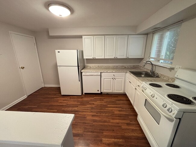 Building Photo - Beautiful Home for Rent