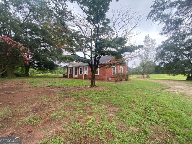 Building Photo - 1125 Moore Rd