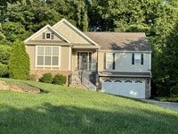 Building Photo - 220 Konawa Ln