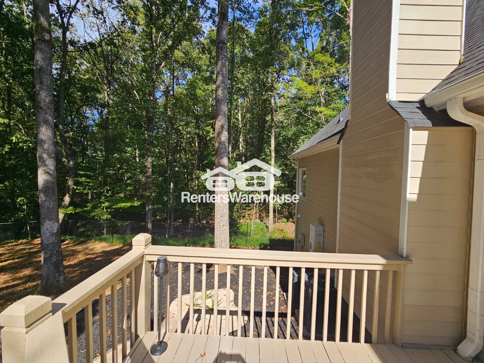 Building Photo - 2530 Wellsley Ln