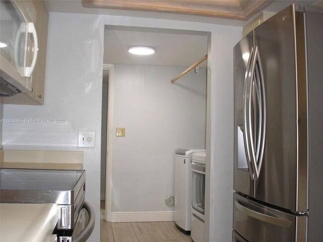 Building Photo - 8129 SW 87th Terrace
