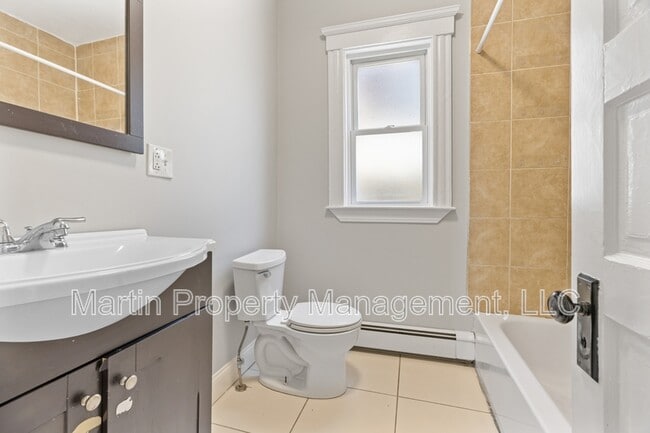 Building Photo - 23 Park St