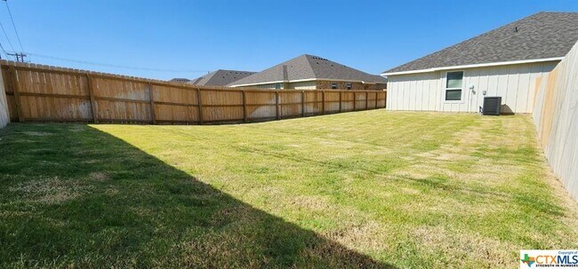 Building Photo - 1108 Carlsberg Dr