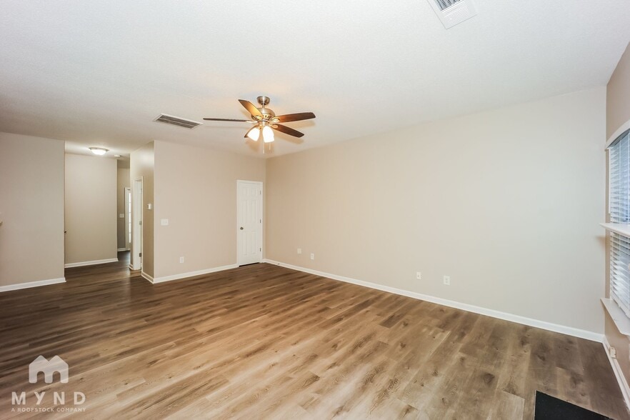 Building Photo - 5805 Little River Rd