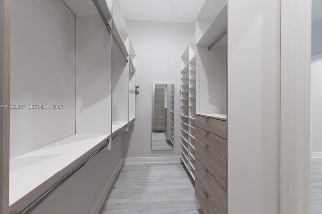 Building Photo - 7440 SW 170th Terrace