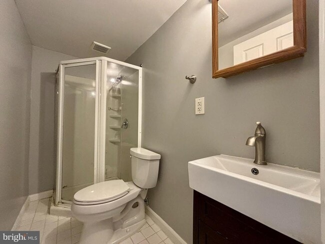 Building Photo - 9004 Mulvaney Ct