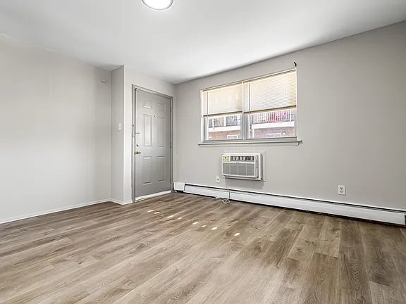 Building Photo - 501-505 N White Horse Pike