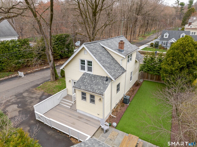 Building Photo - 375 West Ave