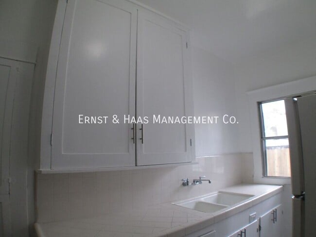 Building Photo - 969 2nd St